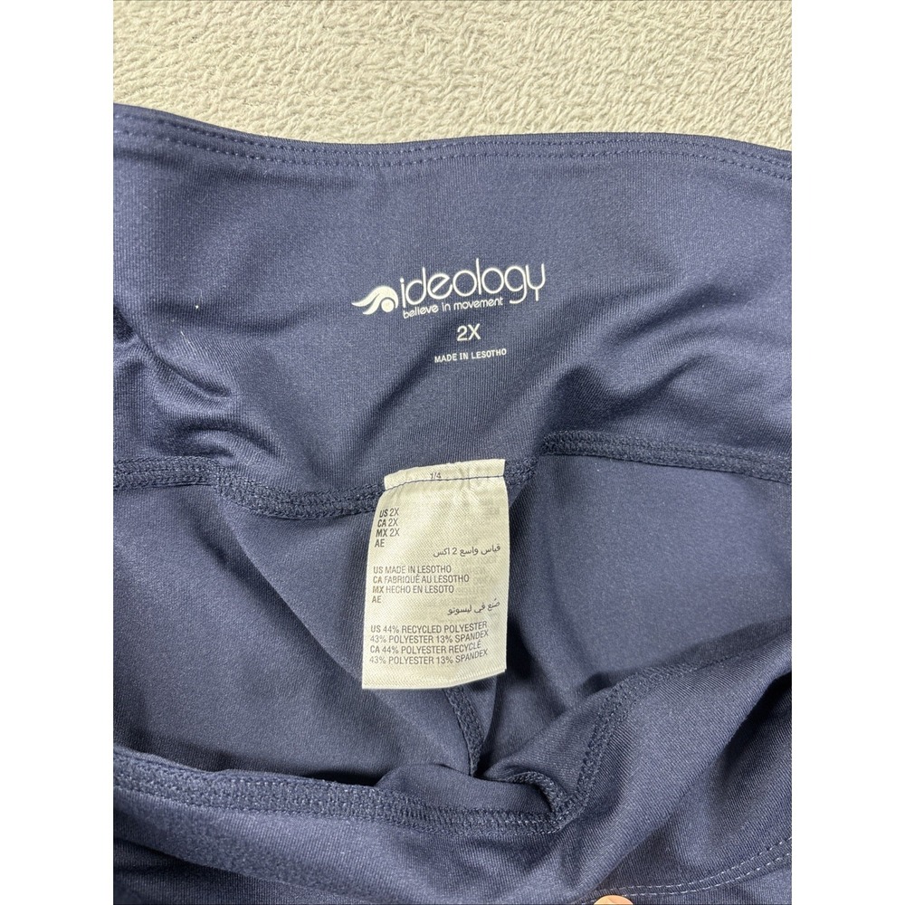 ID Ideology Womens Size 2X High Waist Side Pocket Crop Leggings Navy NWT - Picture 6 of 8